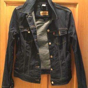 Women’s denim jacket